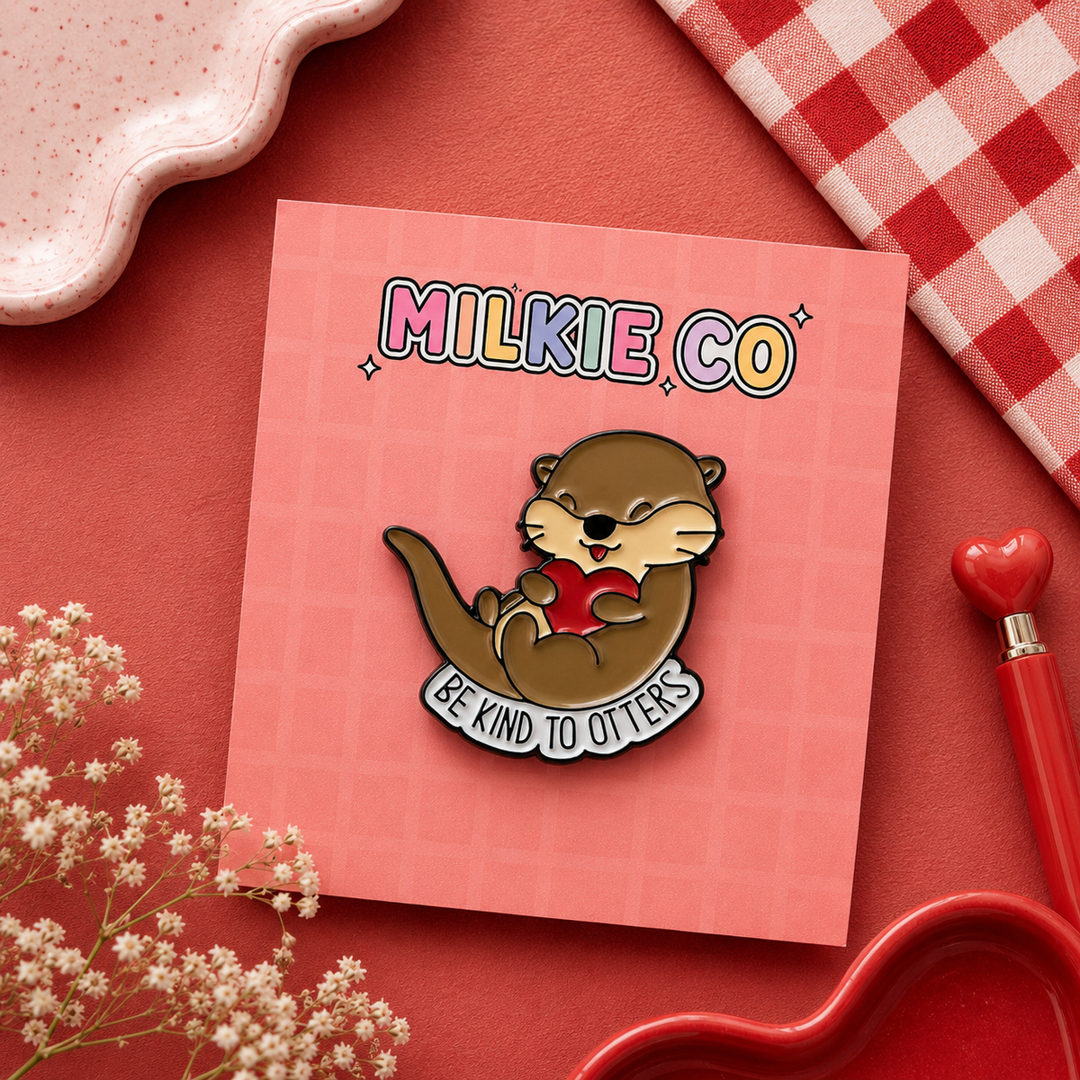 'Be Kind To Otters' Enamel Pin