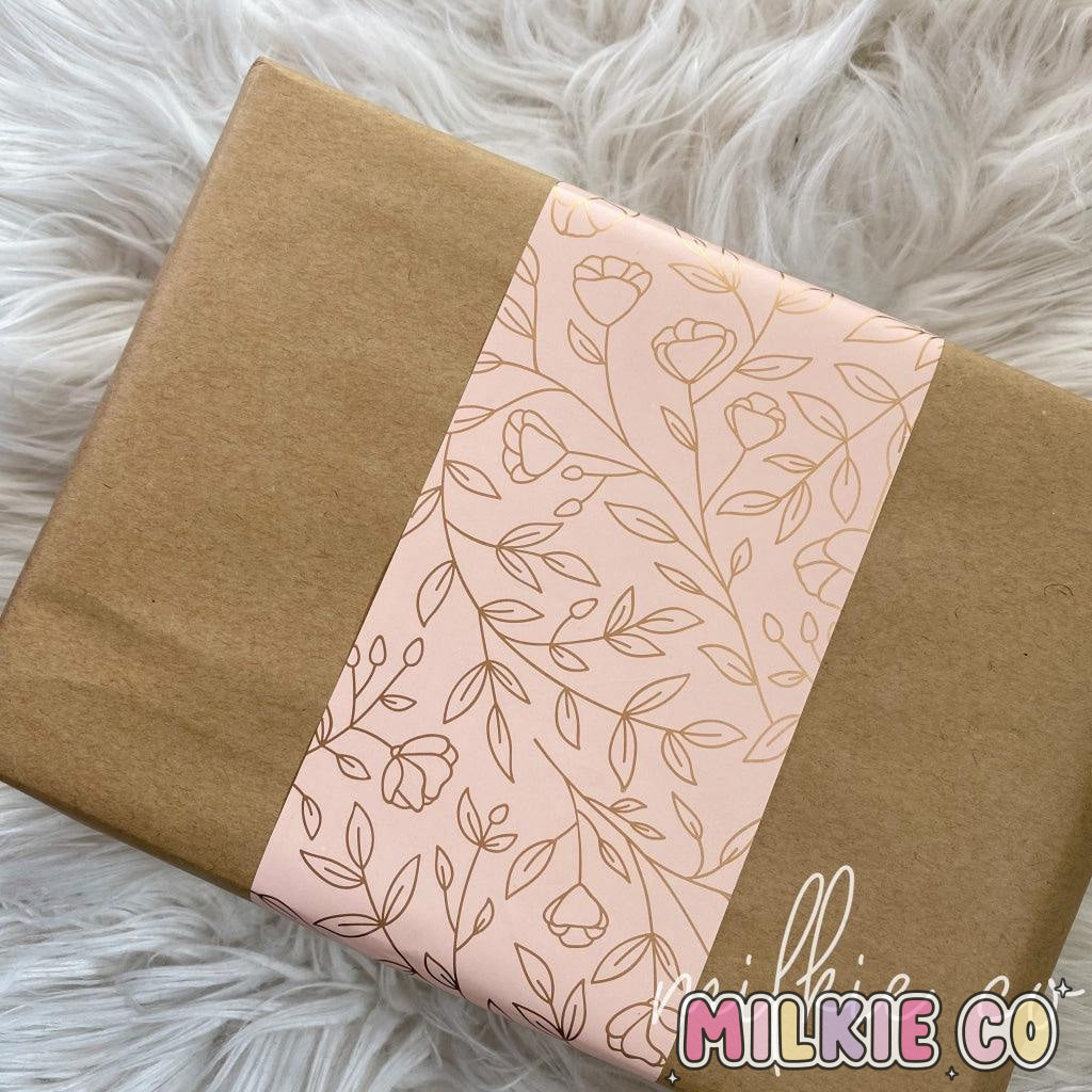 Gift Wrapping Delicate Flowers / No