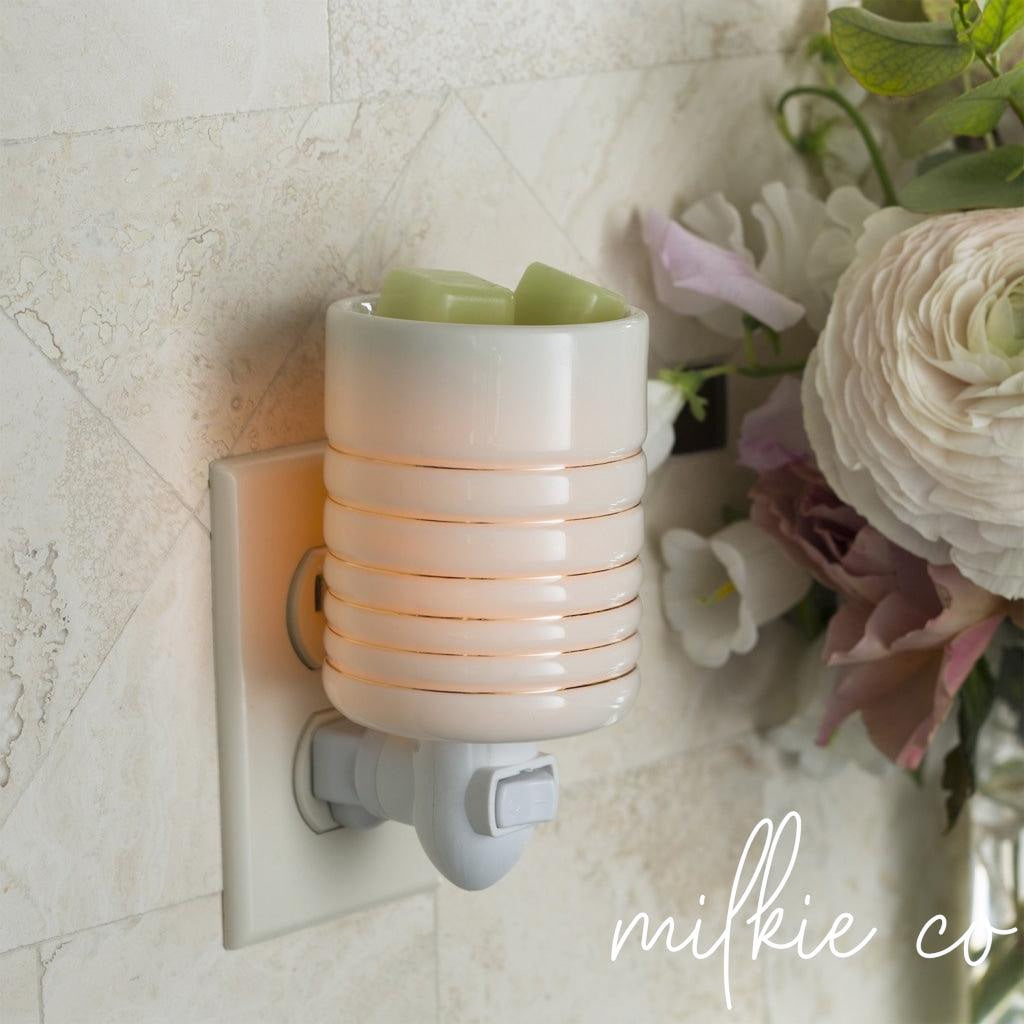 Serenity Pluggable Melt Warmer All Products